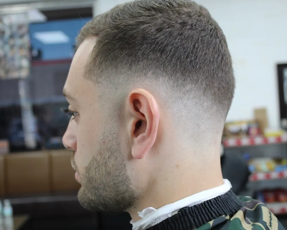 Crown Barbershop — Barber shop in Garland